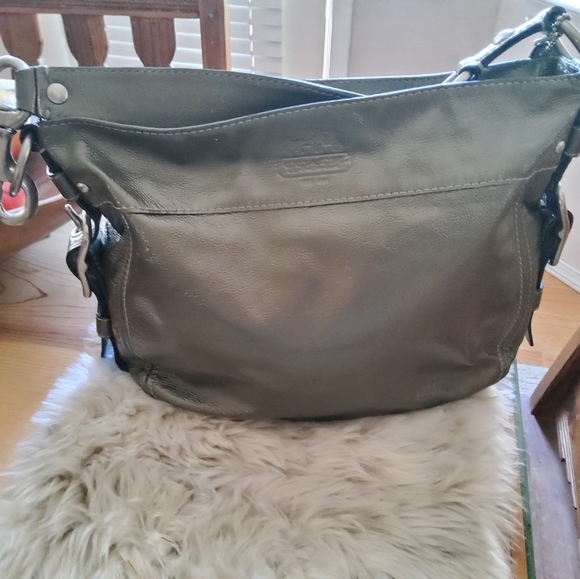 Authentic COACH Zoe Handbag EUC - Picture 2 of 16